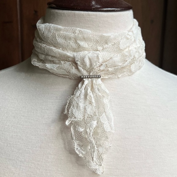 Seed Pearl Bar Pin, Miniature Lingerie Pin, Lace Pin, Signed - Picture 2 of 13